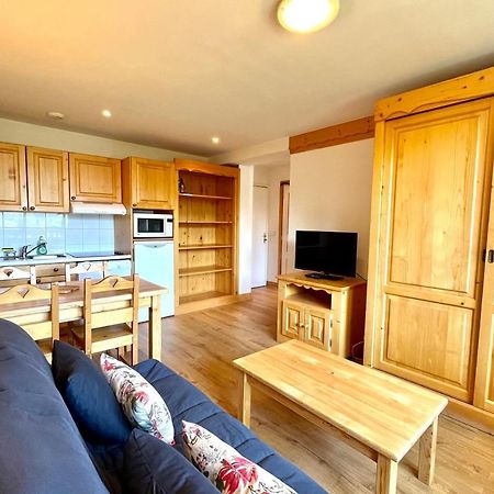 Cosy Chalet With Terrace 孔布卢 外观 照片