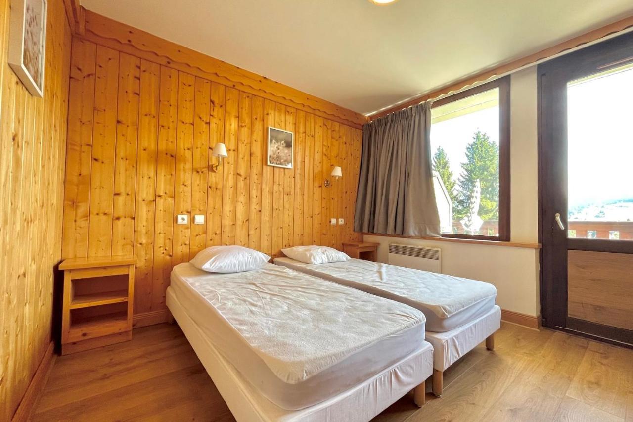 Cosy Chalet With Terrace 孔布卢 外观 照片