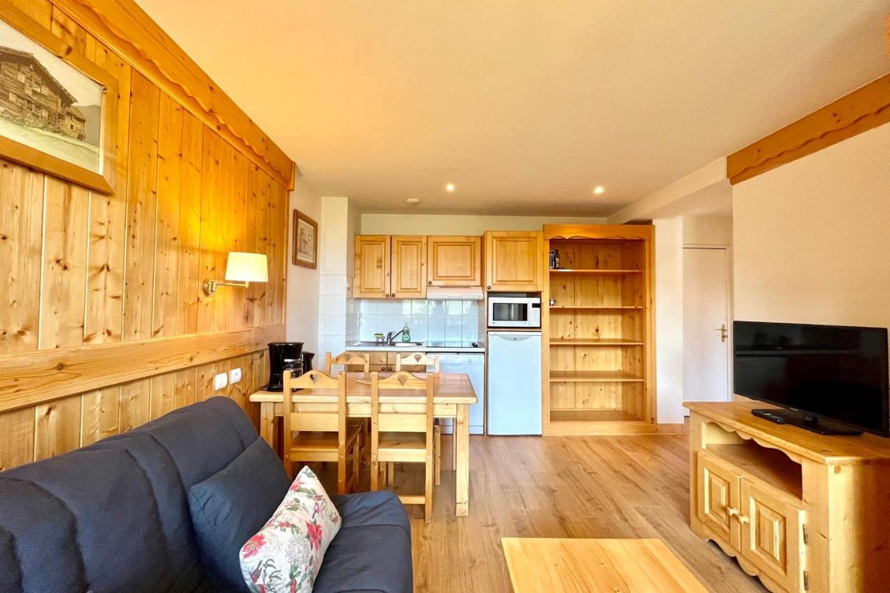 Cosy Chalet With Terrace 孔布卢 外观 照片